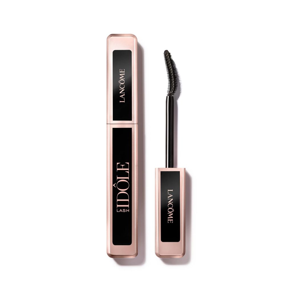 Achieve Stunning Lashes with Lancôme Lash Idôle Mascara 1