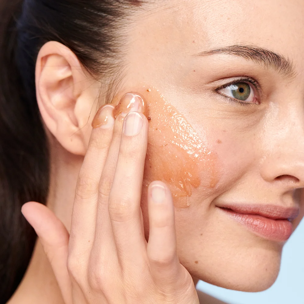Remove facial hair naturally - use honey and sugar